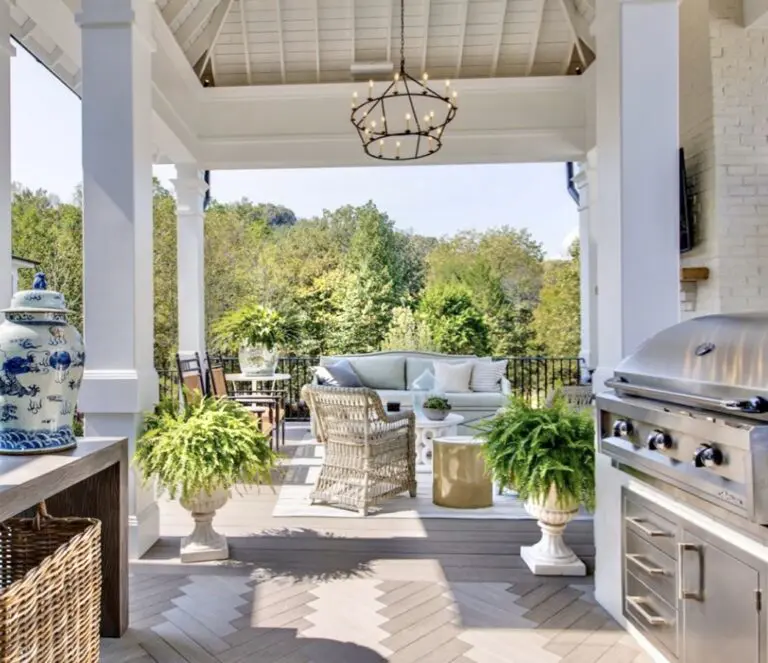 Outdoor Area with Grill Example | Outdoor Kitchens Franklin, TN